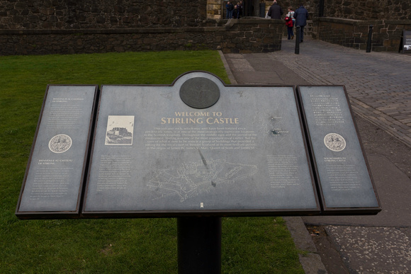 The welcome plaque for the Stirling Castle at the entrance of th