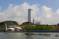 Tall hotel, the Swissotel hotel in Singapore next to the Esplana